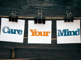 I don't mind 和 I don't care?